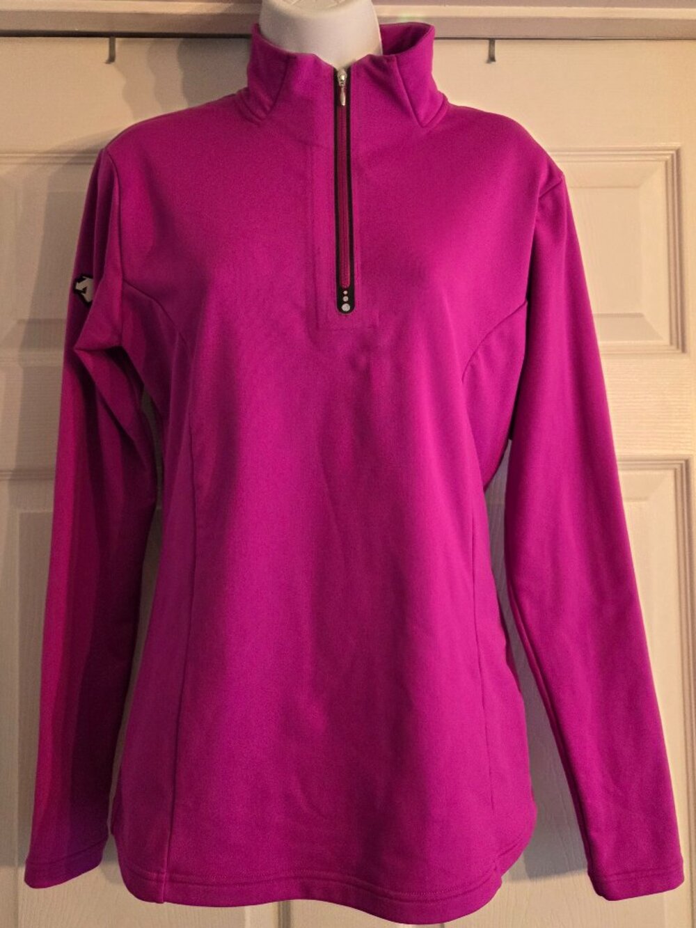 Descente   top 1/4 Zip Athletic Magenta Size 10/Medium